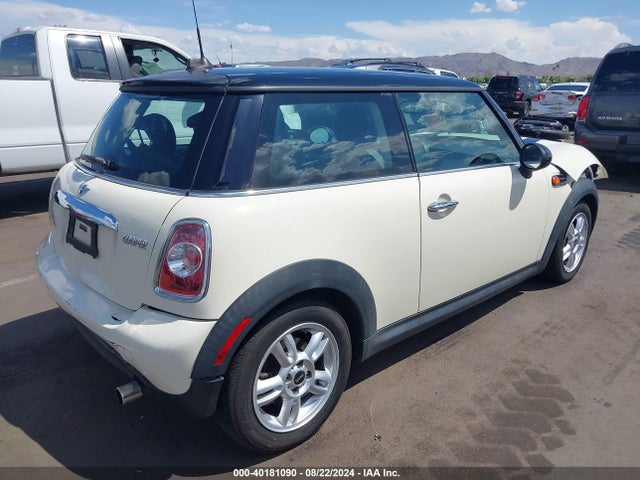 2013 MINI HARDTOP WMWSU3C55DT549233 Photo 3