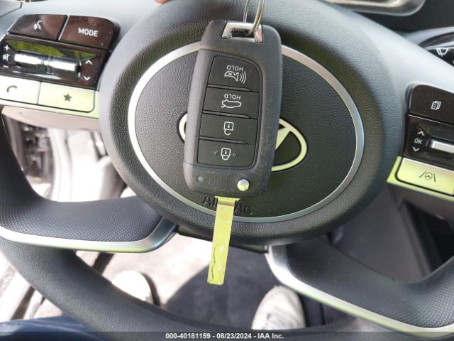 KMHLL4DG7RU788974 Hyundai ELANTRA SE