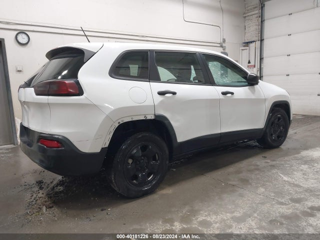 1C4PJLAB9EW313629 Jeep Cherokee Sport