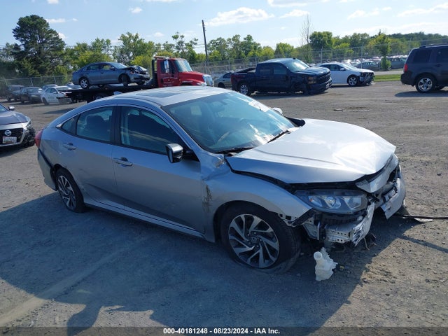 Honda CIVIC EX 2018 2HGFC2F75JH593435 Image 1