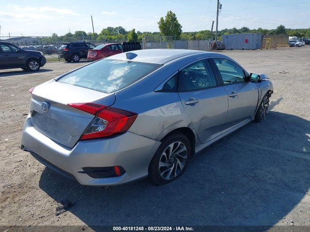 Honda CIVIC EX 2018 2HGFC2F75JH593435 Image 4