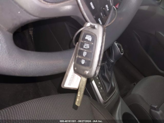 3KPC24A66LE115652 Hyundai ACCENT SE
