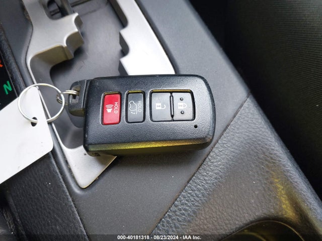 Toyota Rav4 Xle 2018 2T3WFREV9JW466962 Image 11