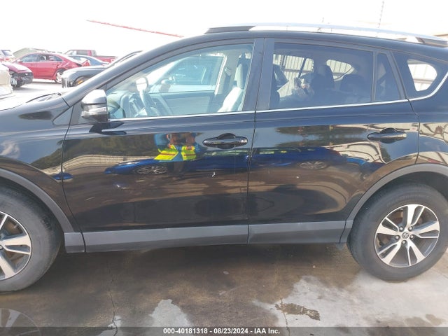 Toyota Rav4 Xle 2018 2T3WFREV9JW466962 Image 14