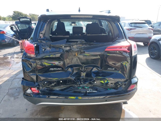 Toyota Rav4 Xle 2018 2T3WFREV9JW466962 Image 16