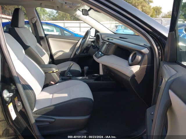 Toyota Rav4 Xle 2018 2T3WFREV9JW466962 Image 5