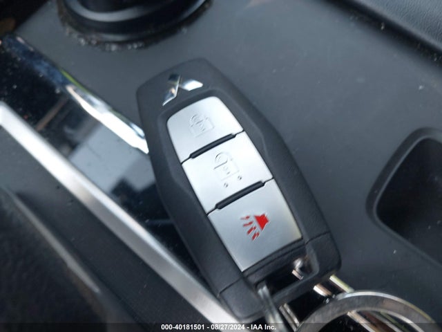 2022 MITSUBISHI OUTLANDER JA4J4TA82NZ028586 Photo 10