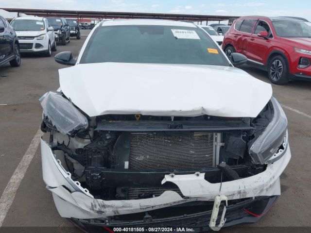 3KPF44AC1PE527190 KIA Forte Gt Manual