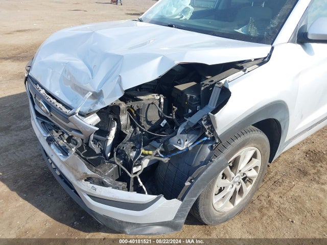 Hyundai TUCSON SEL 2018 KM8J3CA45JU771266 Image 6