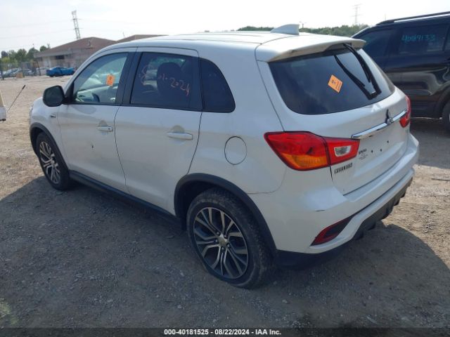JA4AP3AU8JZ008213 Mitsubishi Outlander Sport Es 2.0