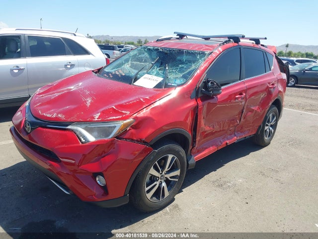 Toyota Rav4 Xle 2016 JTMWFREV1GJ063131 Image 2