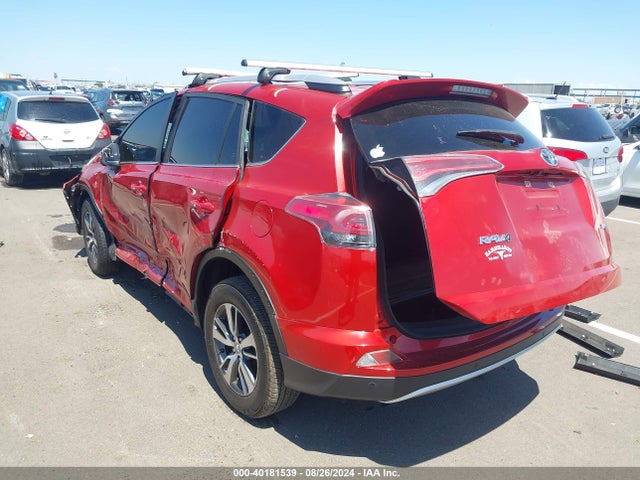 Toyota Rav4 Xle 2016 JTMWFREV1GJ063131 Image 3