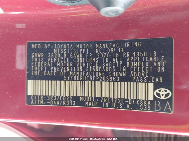 40181654 :رقم المزاد ، 5YFBURHE9FP205963 vin ، 2015 Toyota Corolla S Plus مزاد بيع
