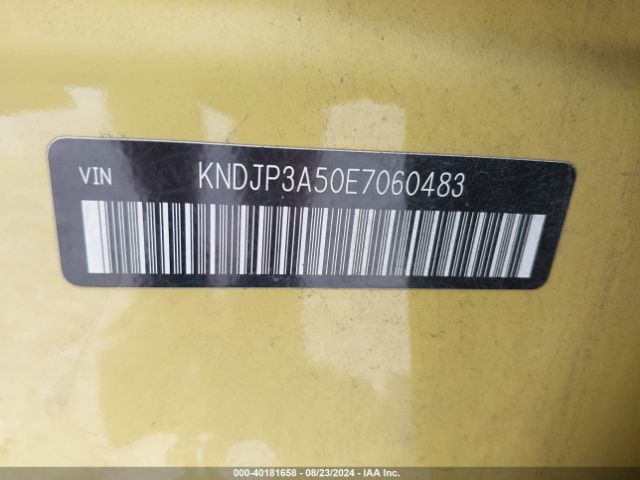 KNDJP3A50E7060483 KIA SOUL +