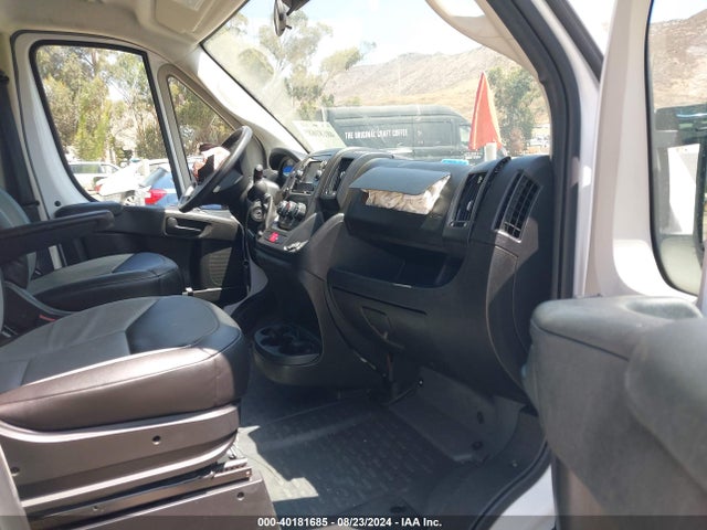 3C6TRVCG0KE539115 RAM Promaster 2500 High Roof 136 Wb