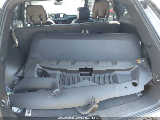 3GNKBJRSXKS684670 Chevrolet BLAZER RS