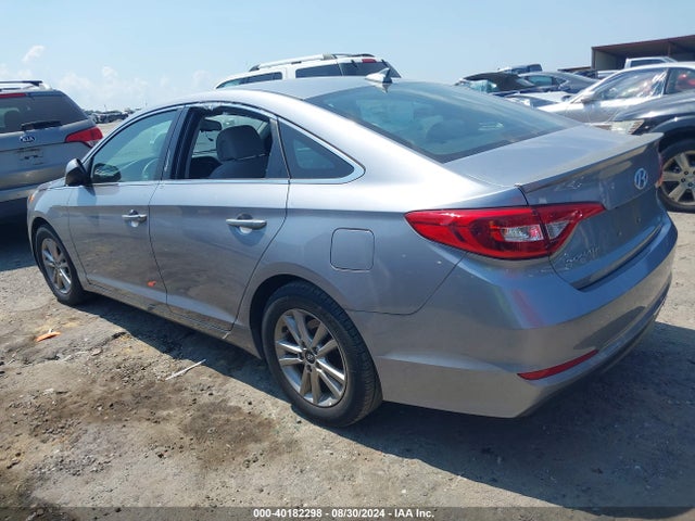 Hyundai SONATA SE 2016 5NPE24AF9GH304502 Image 3