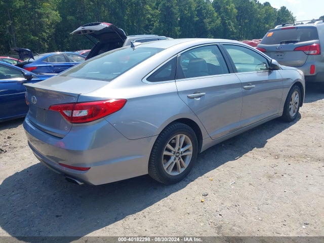 Hyundai SONATA SE 2016 5NPE24AF9GH304502 Image 4