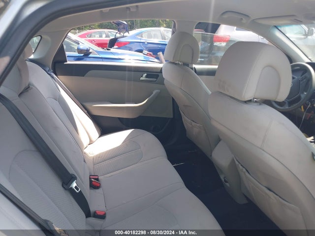 Hyundai SONATA SE 2016 5NPE24AF9GH304502 Image 8