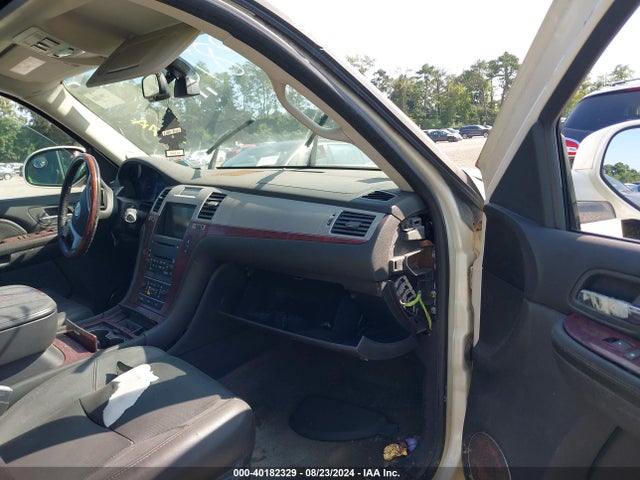 2007 CADILLAC ESCALADE ESV 1GYFK66887R338475 Photo 4