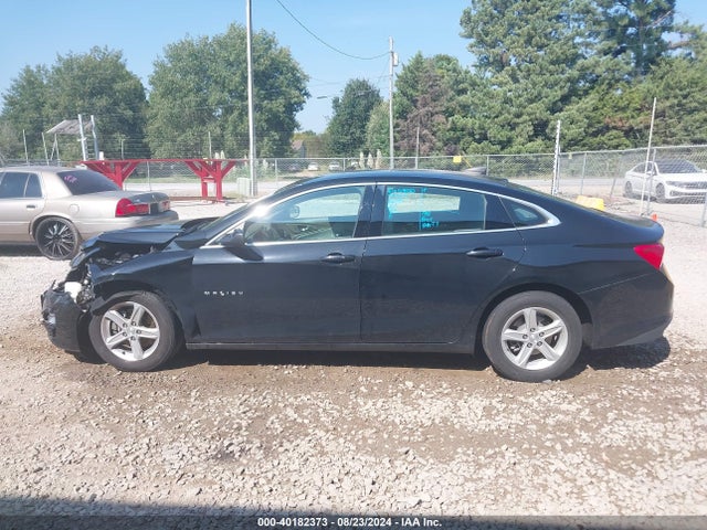 Chevrolet Malibu 1fl 2019 1G1ZC5ST2KF210370 Image 14