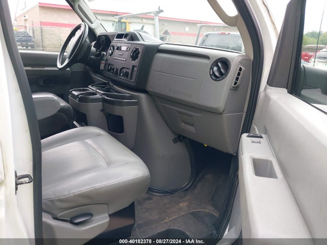 Ford E-250 Commercial 2014 1FTNS2EW5EDA35853 Image 5