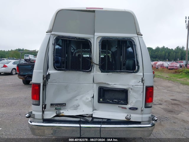 Ford E-250 Commercial 2014 1FTNS2EW5EDA35853 Image 6