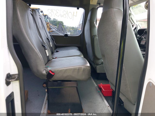 Ford E-250 Commercial 2014 1FTNS2EW5EDA35853 Image 8