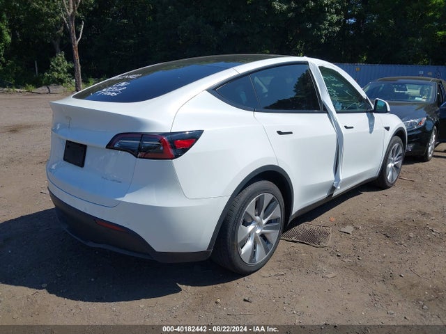 2021 TESLA MODEL Y 5YJYGDEE4MF198938 Photo 3
