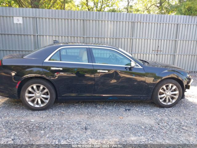 2C3CCAKG3JH154238 Chrysler 300 Limited Awd