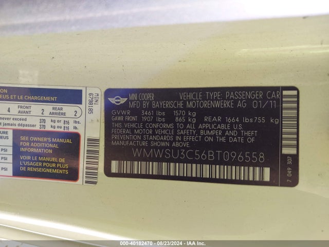 2011 MINI COOPER WMWSU3C56BT096558 Photo 8