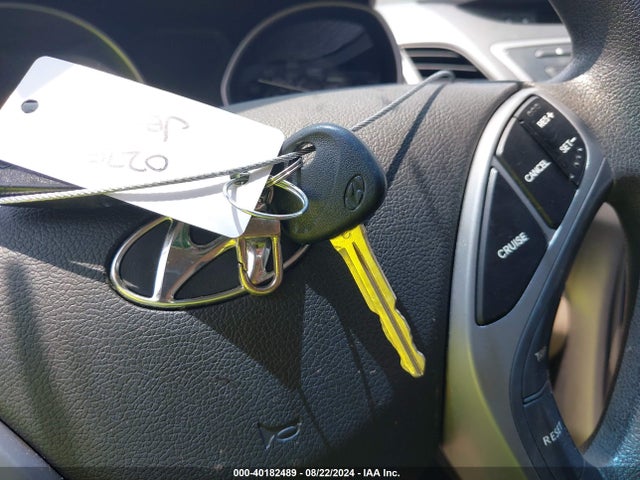 Hyundai ELANTRA SE 2016 5NPDH4AE4GH740840 Image 11