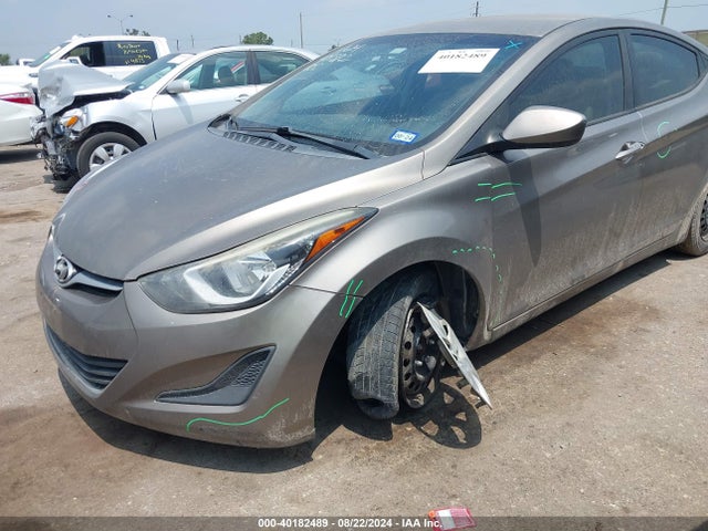 Hyundai ELANTRA SE 2016 5NPDH4AE4GH740840 Image 12