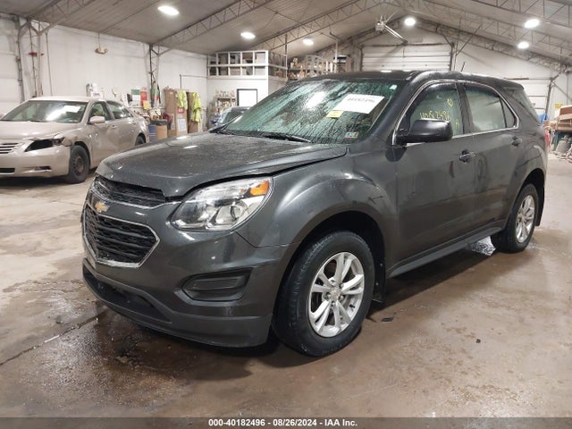 Chevrolet EQUINOX LS 2017 2GNFLEEK7H6125645 Image 2