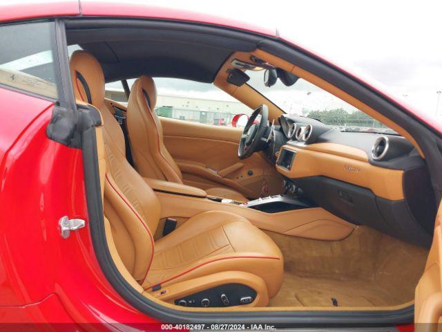 ZFF77XJA4G0218772 Ferrari CALIFORNIA T