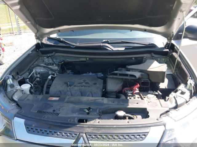 JA4AD2A37KZ047659 Mitsubishi Outlander Es