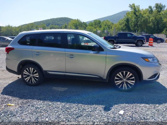 JA4AD2A37KZ047659 Mitsubishi Outlander Es