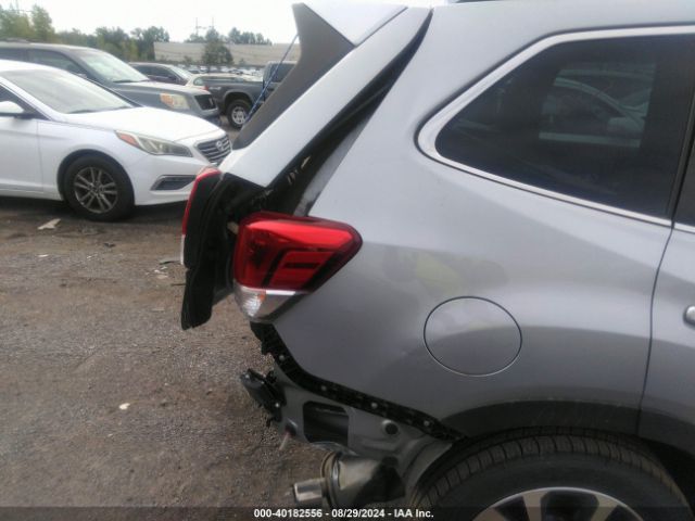 JF2SKAUC7MH518693 Subaru Forester Limited