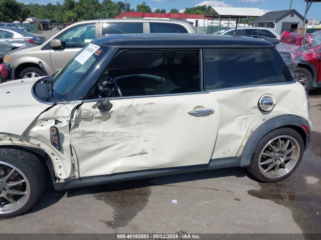 2009 MINI COOPER S WMWMF73599TW82188 Photo 5
