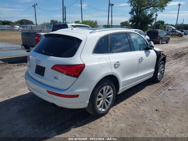 Audi Q5 2.0t Premium 2017 WA1C2AFPXHA051748 Image 4