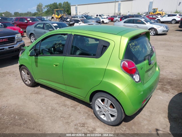 Chevrolet Spark 1lt Cvt 2015 KL8CD6S95FC758500 Image 3