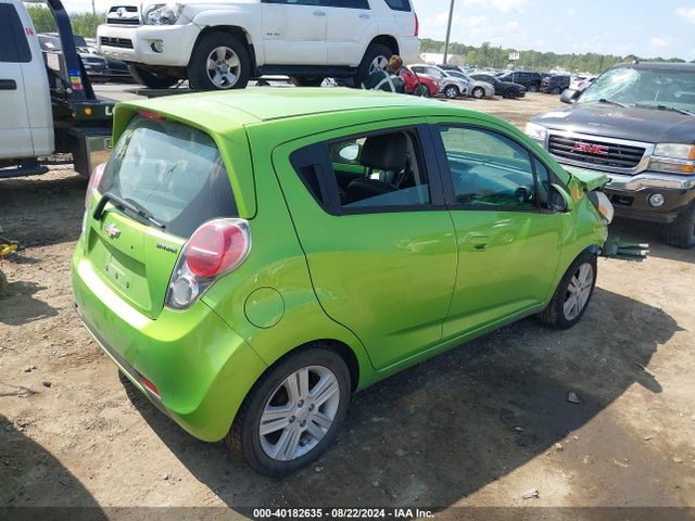 Chevrolet Spark 1lt Cvt 2015 KL8CD6S95FC758500 Image 4
