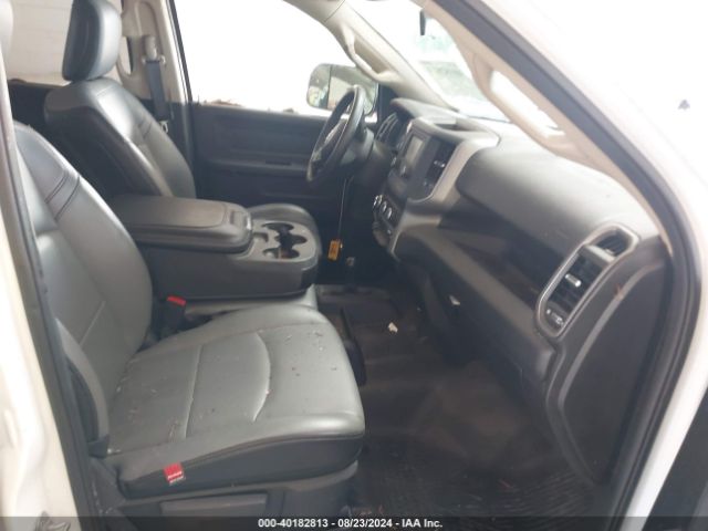 3C6UR5CJ0KG649425 RAM 2500 Tradesman  4x4 6'4 Box