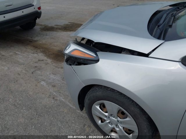 3KPFK4A78HE101443 KIA FORTE LX