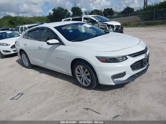 Chevrolet MALIBU LT 2018 1G1ZD5ST6JF137533 Image 1