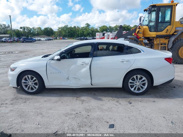 Chevrolet MALIBU LT 2018 1G1ZD5ST6JF137533 Image 14
