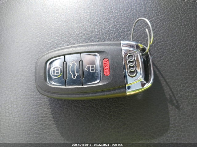 Audi Q5 2.0t Premium 2014 WA1LFAFP0EA035302 Image 11