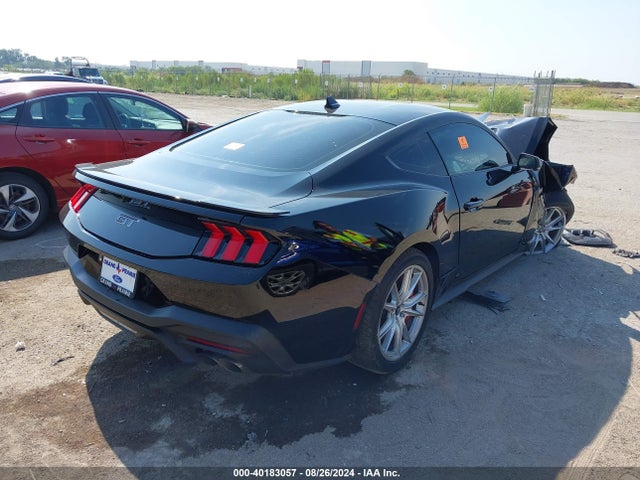 Ford Mustang Gt Premium Fastback 2024 1FA6P8CF3R5414240 Image 4