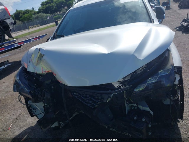JTJYARBZ7F2011202 Lexus Nx 200t F Sport