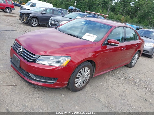 1VWAT7A35FC047283 Volkswagen Passat 1.8t S